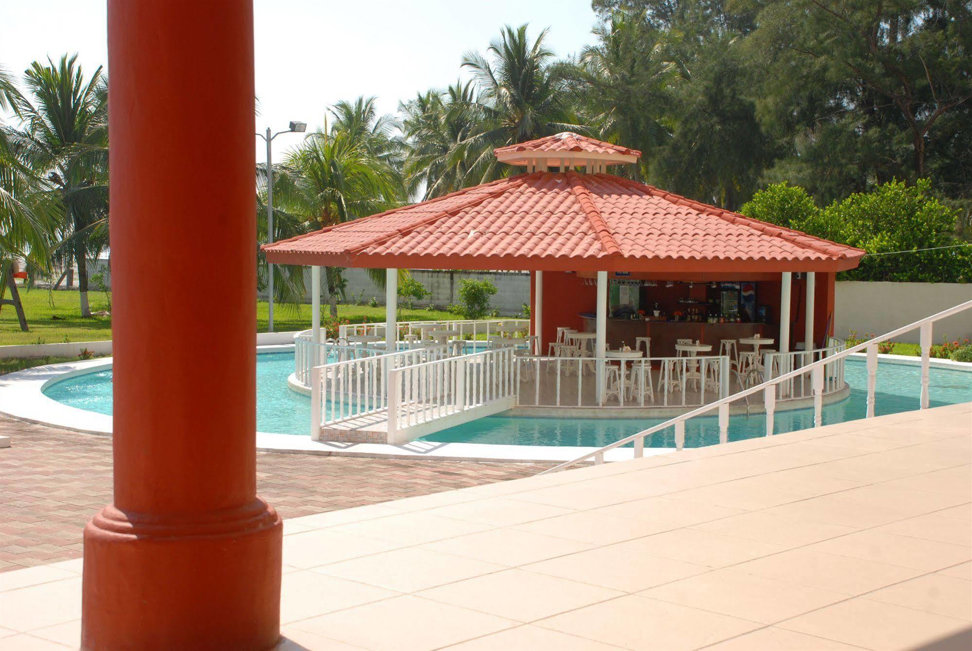 Hotel Bahia Dorada San Luis La Herradura Exterior photo